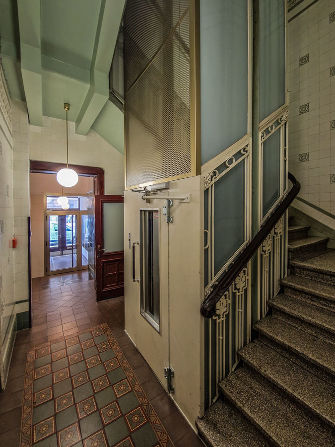 kontorhaus-johannisstrasse-hamburg-by-abendfarben