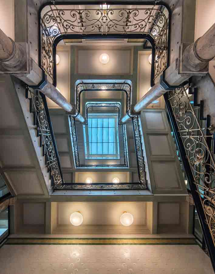 kontorhaus-ludwigshof-hamburg-treppenhaus-by-abendfarben